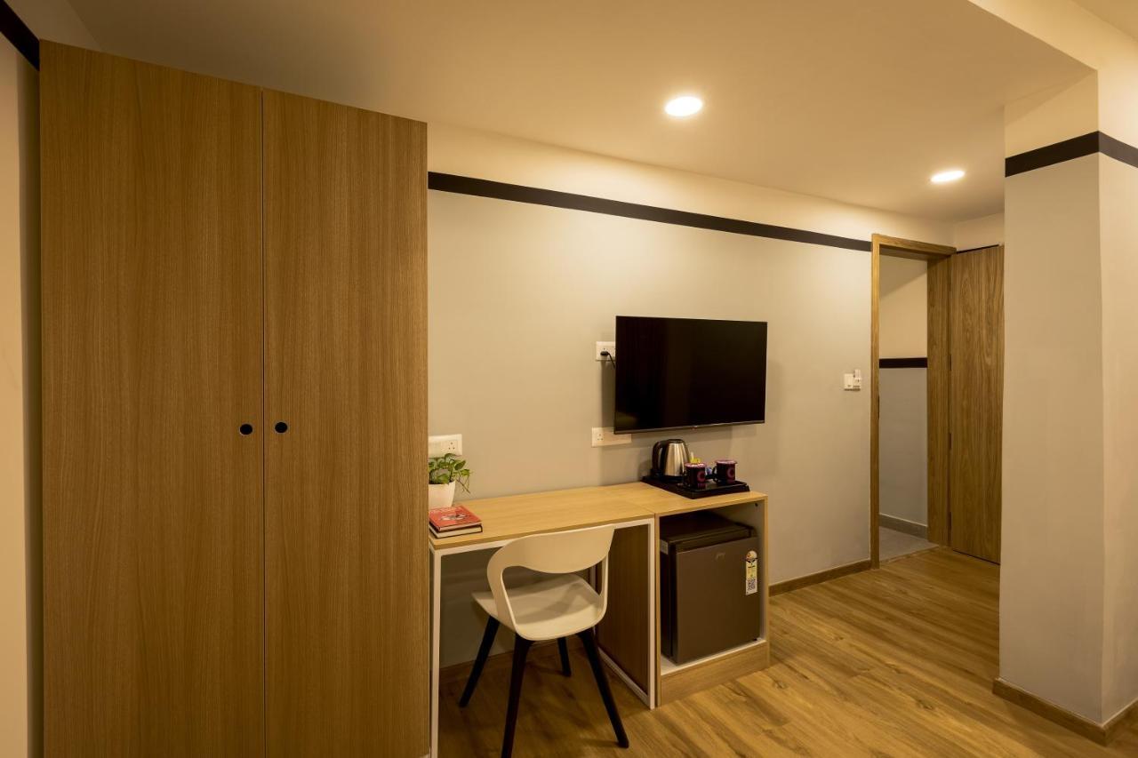 Olive Hotel Indiranagar 100Ft Road By Embassy Group Bangalore Exterior foto