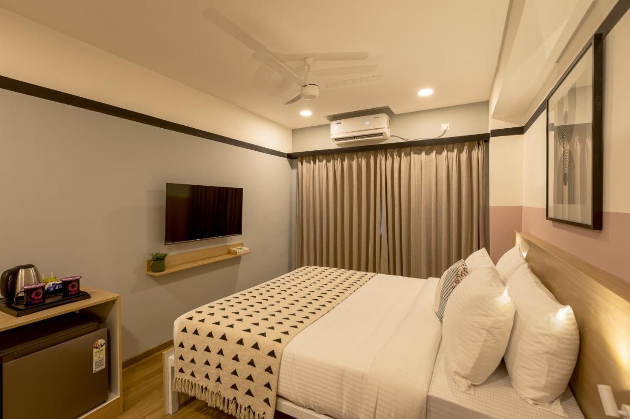 Olive Hotel Indiranagar 100Ft Road By Embassy Group Bangalore Exterior foto